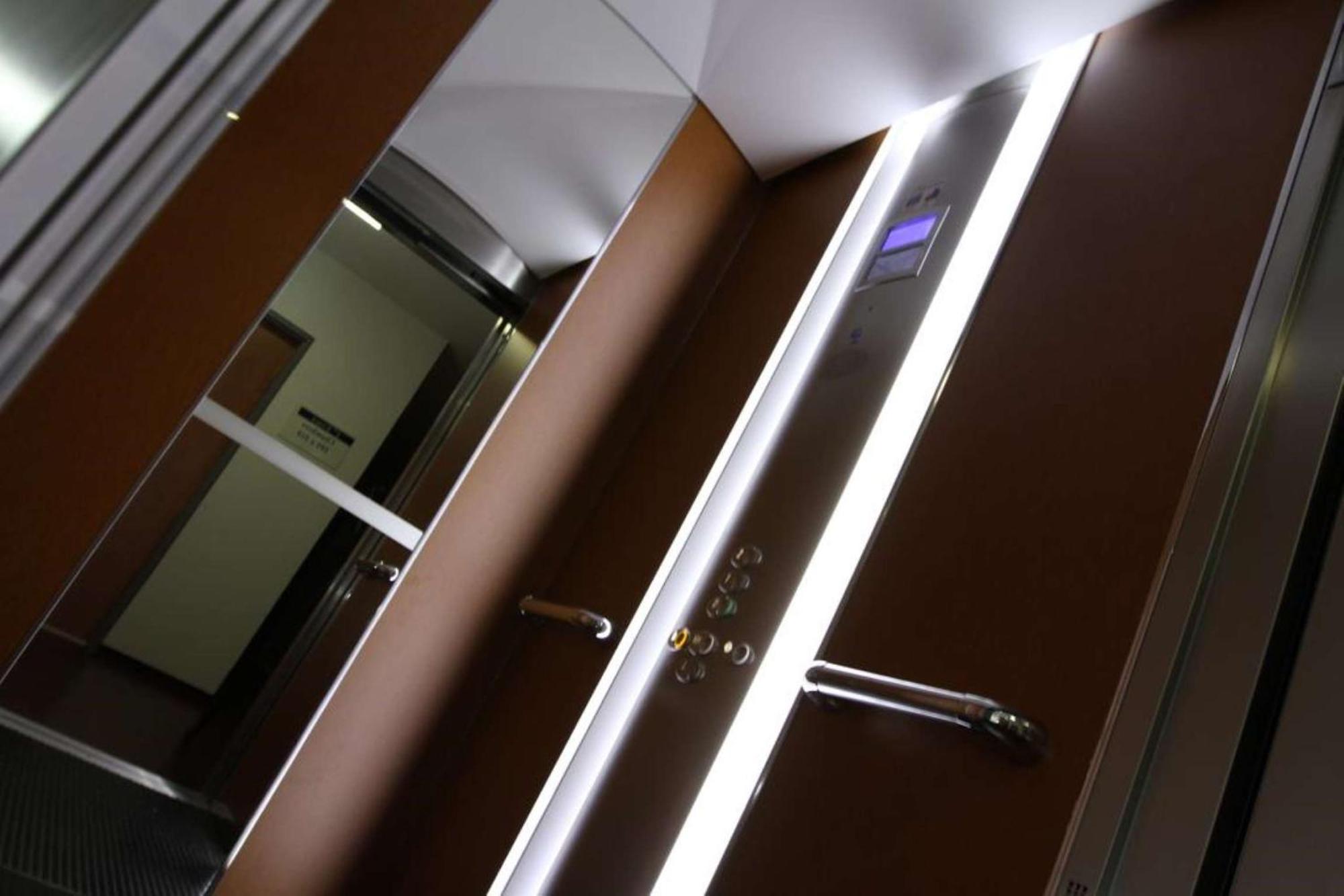 Brit Hotel Confort Villeneuve Sur Lot Bias  외부 사진