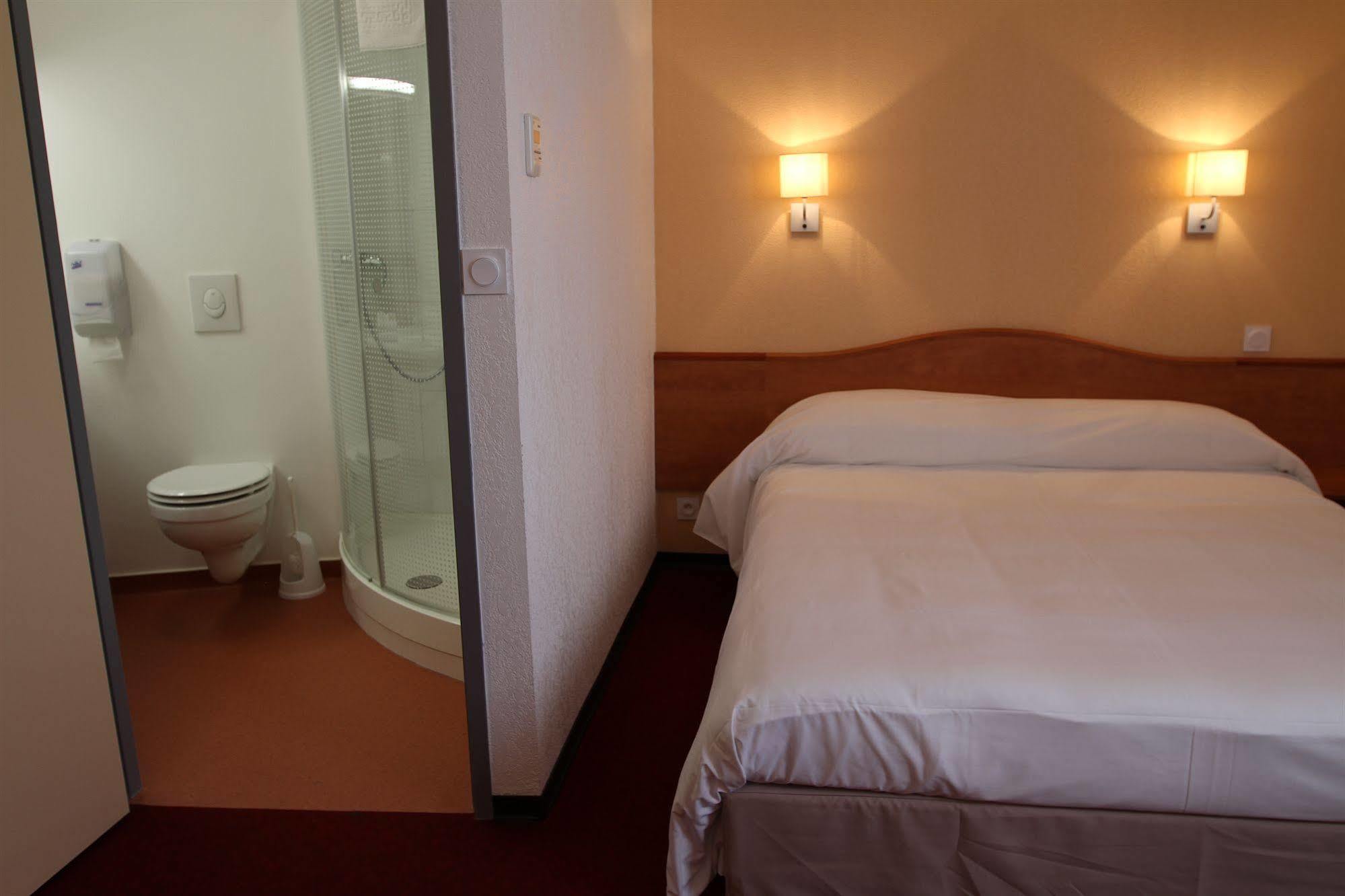 Brit Hotel Confort Villeneuve Sur Lot Bias  외부 사진
