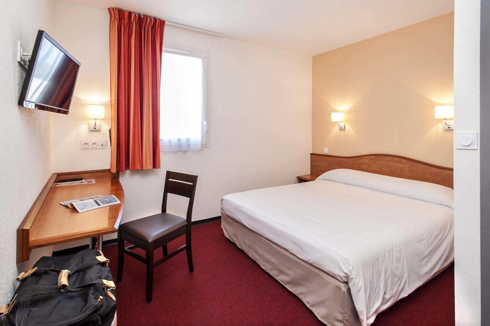 Brit Hotel Confort Villeneuve Sur Lot Bias  외부 사진